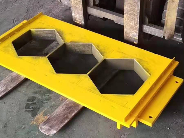 六棱块砖模具